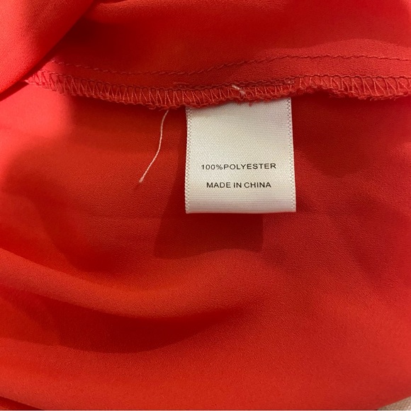 LA Hearts woman’s sleeveless tunic blouse. - Picture 4 of 6